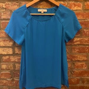 LOFT short sleeve top. Blue, size small.
